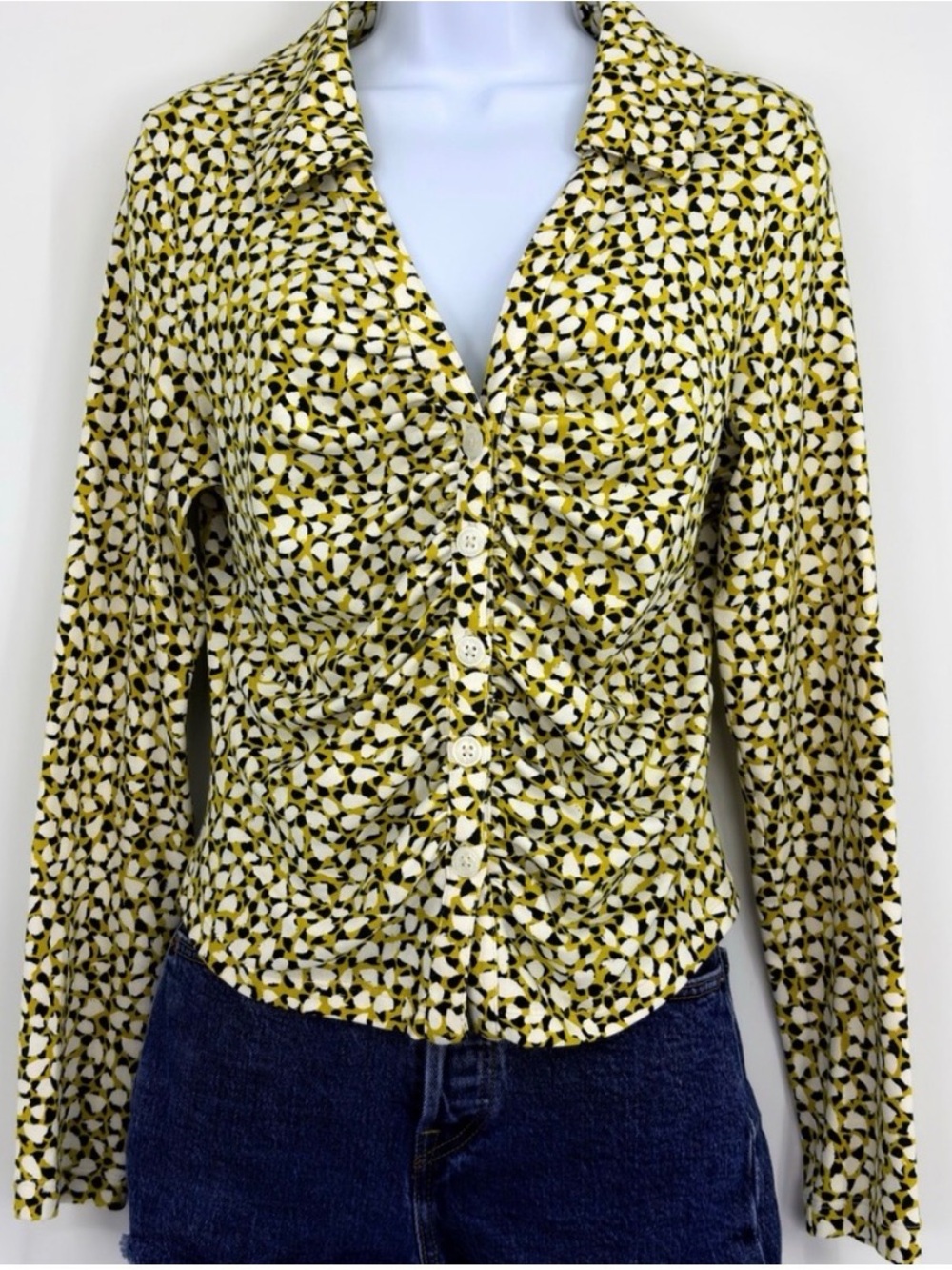 Anthropologie Maeve Ruched Collared Button-Front Long-Sleeve Shirt - Size XS - Picture 3 of 5